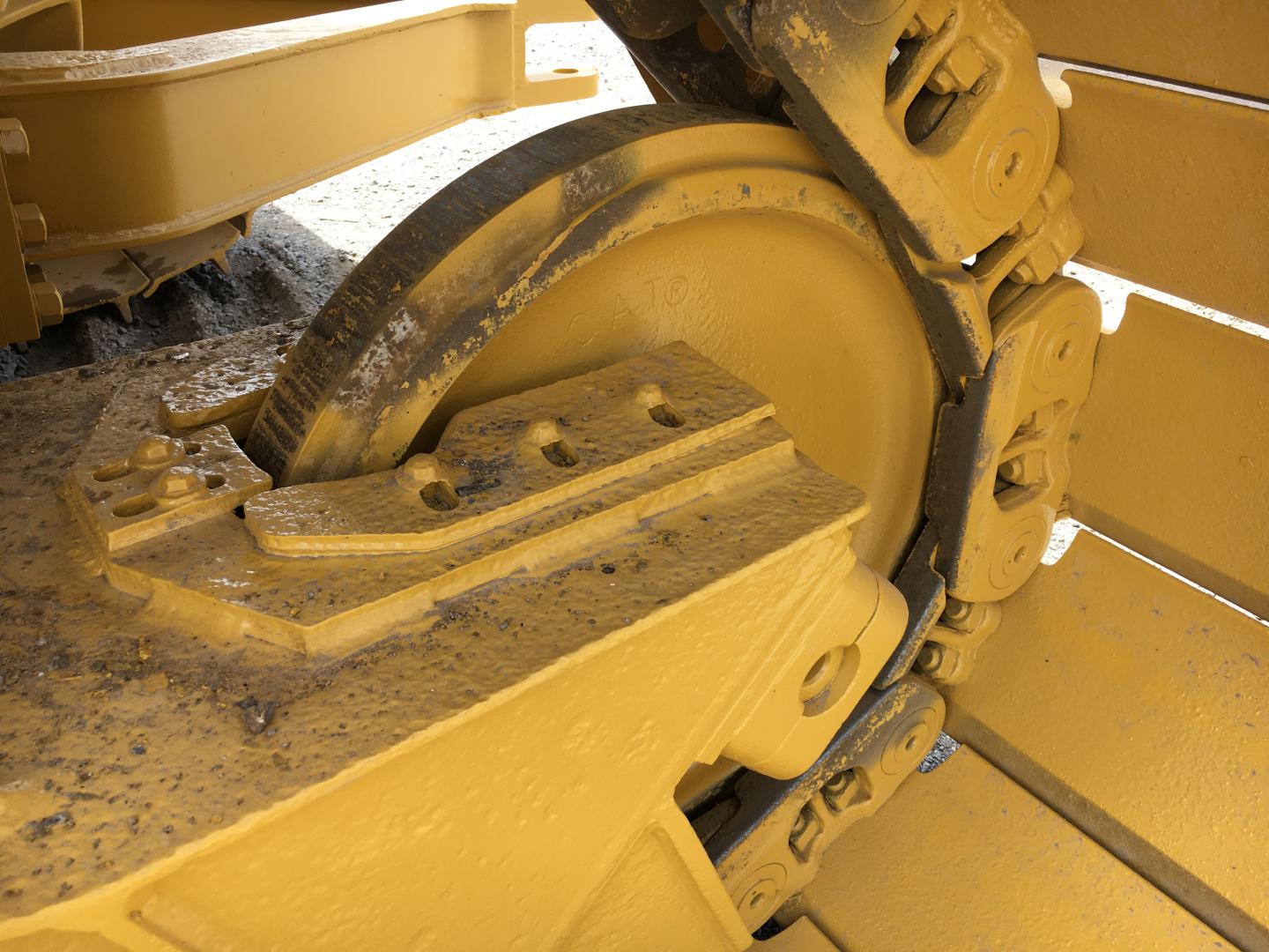 ./imagenes/INVOICE/2019/15865/TOPADOR FRONTAL CAT D6T LGP IMG_6165 (25).JPG